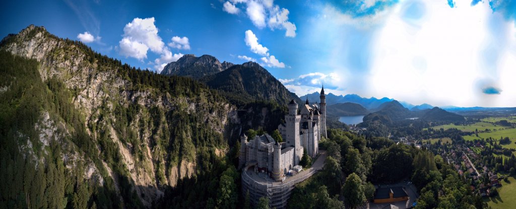 Neuschwanstein Castle ,  - Фото с квадрокоптера