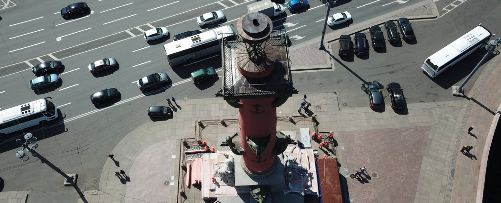 Ростральная колонна, Санкт-Петербург - Фото с квадрокоптера