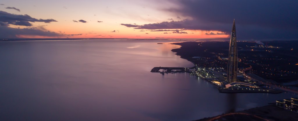 Лахта-Центр перед закатом,  - Фото с квадрокоптера