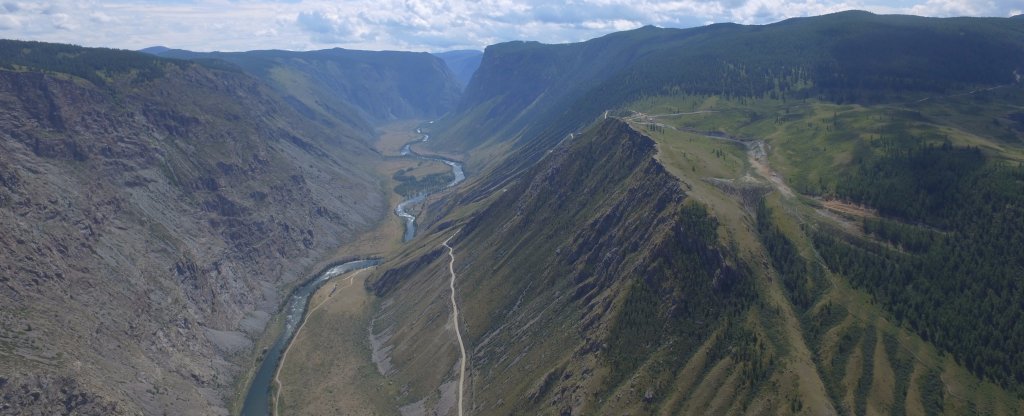 Алтай 2017 - долина реки Чулышман, перевал Кытуерык,  - Фото с квадрокоптера