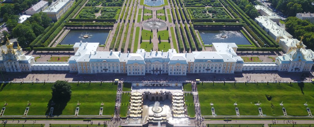 Петергофский дворец г. Петергоф, Санкт-Петербург - Фото с квадрокоптера