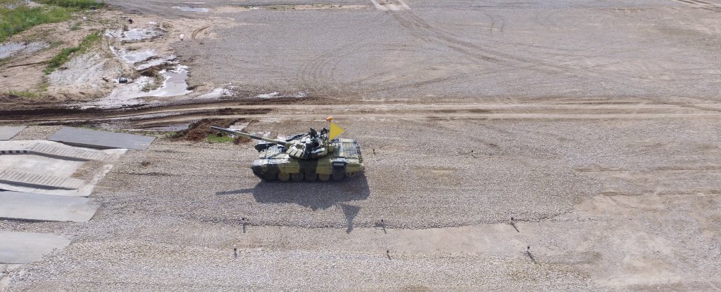 Танковый биатлон,  - Фото с квадрокоптера