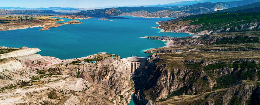 Чиркейская ГЭС, Дагестанские Огни - Фото с квадрокоптера