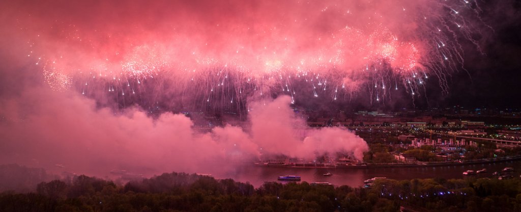Интересная Москва - аэрофотосъемка салюта 9 мая 2017 года, Москва - Фото с квадрокоптера