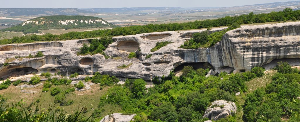 Пещерный город Эски Кермен,  - Фото с квадрокоптера