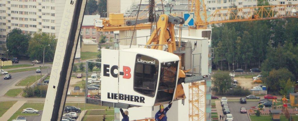 Строительные объекты, башенные краны, Санкт-Петербург - Фото с квадрокоптера