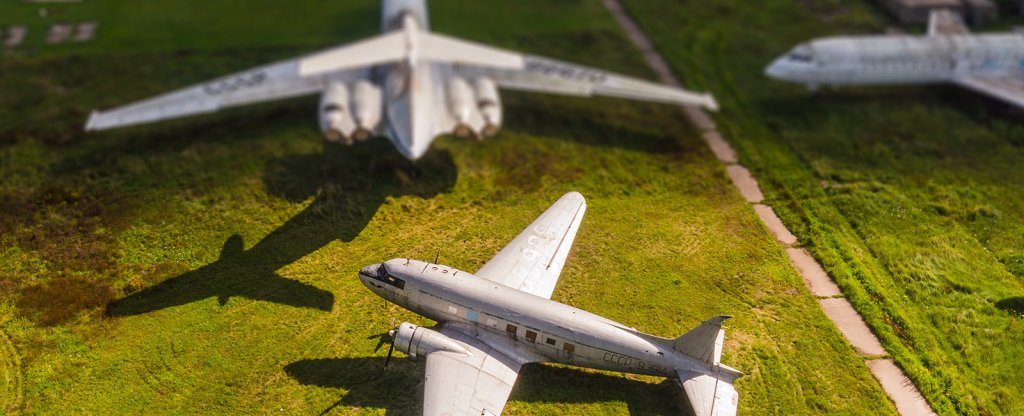 Ли-2 в музее ВВС Монино, Москва - Фото с квадрокоптера