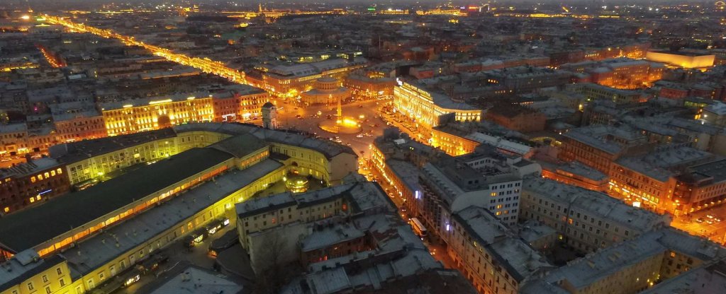 светИЛИогонь      (площадь Восстания),  - Фото с квадрокоптера