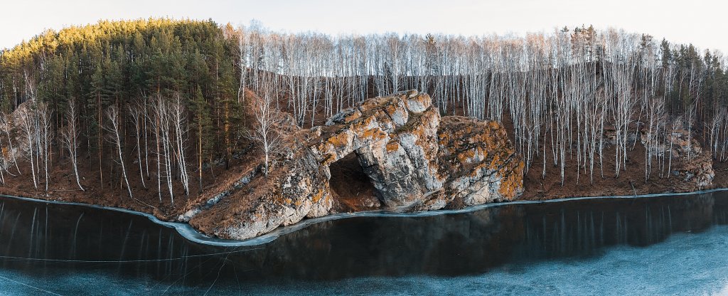 Памятник Природы - Каменные Ворота, Каменск-Уральский - Фото с квадрокоптера