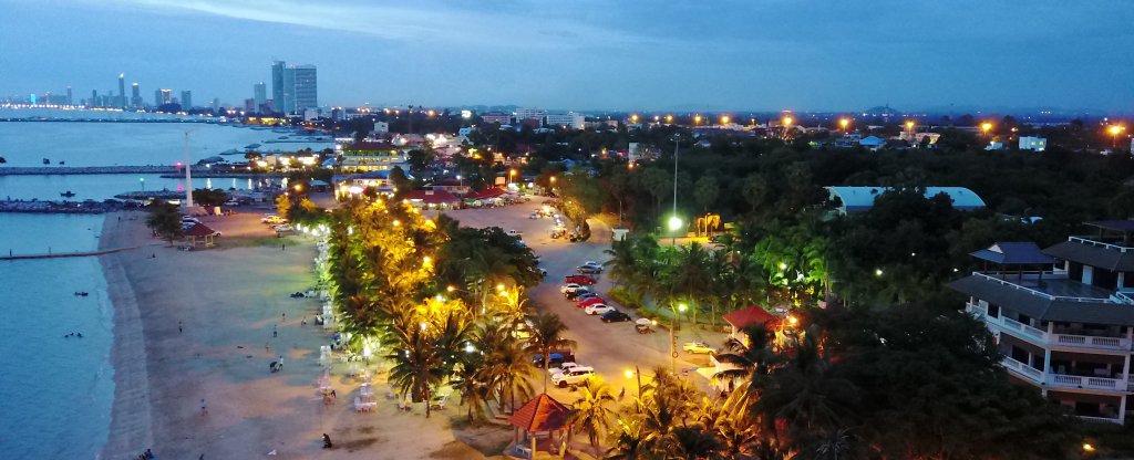 Вечером в Паттайе,  - Фото с квадрокоптера