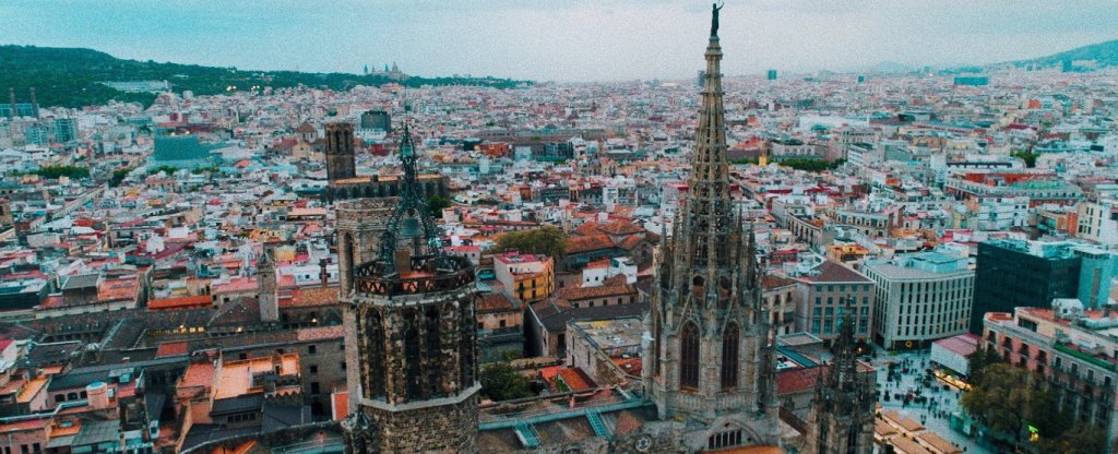 Небо Барселоны,  - Фото с квадрокоптера